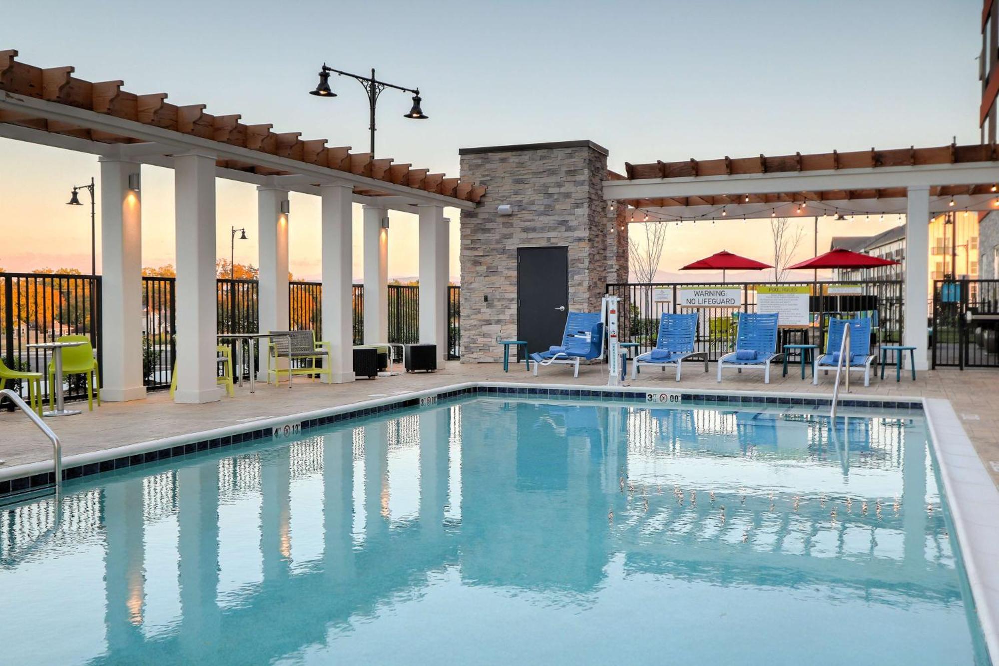 Home2 Suites By Hilton Alcoa Knoxville Airport Bagian luar foto